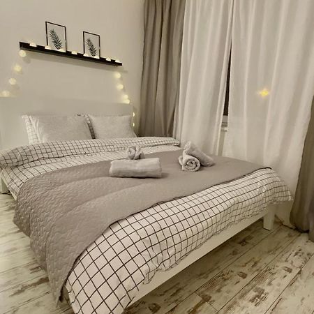 Cosy&White Apartment In Daugavpils Eksteriør bilde