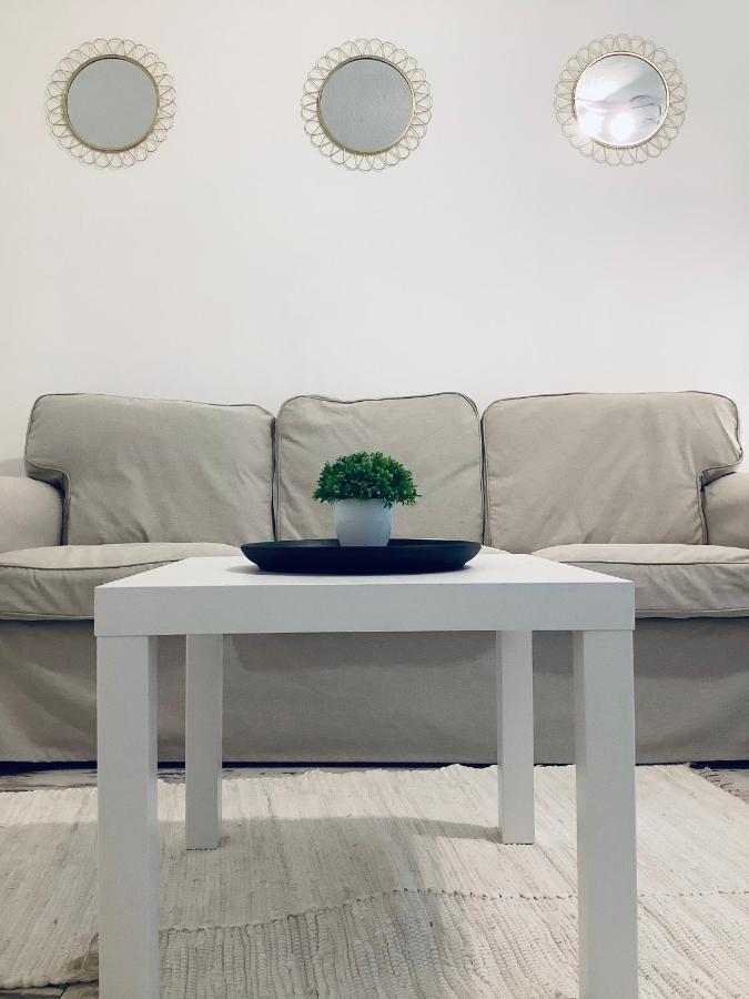 Cosy&White Apartment In Daugavpils Eksteriør bilde